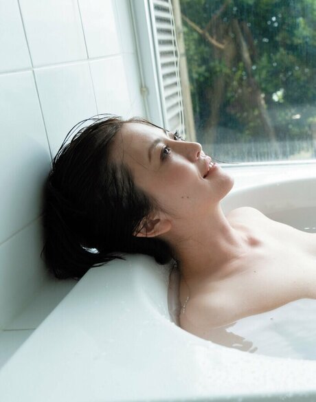 ぽっちゃり妊婦オンリーファンズ 無料ヌード 写真