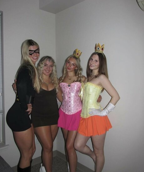 熟女オーガズムオンリーファンズ 可愛い 写真