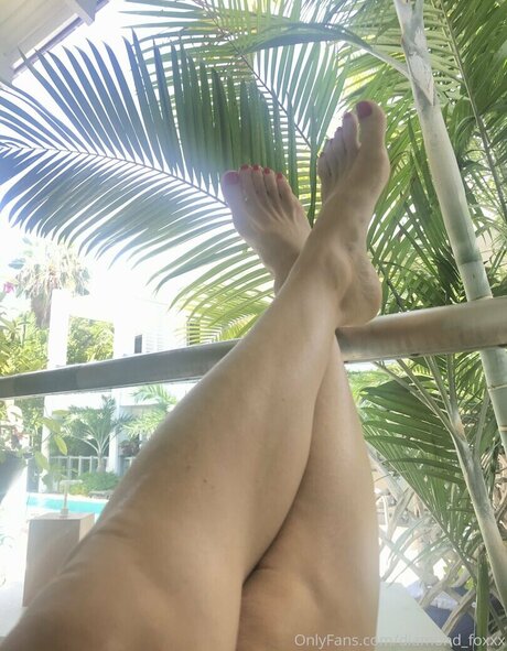 アジアンキティ オンリーファンズ アートヌード 画像