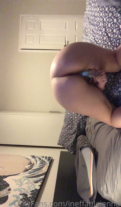 Ineffable Jenna ポルノスター 可愛い 写真