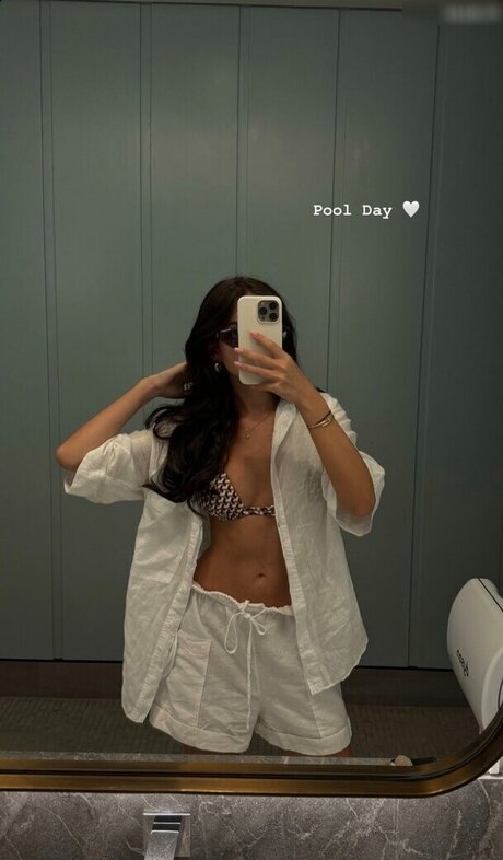 スペードのクイーン オンリーファンズ 美しい裸 写真