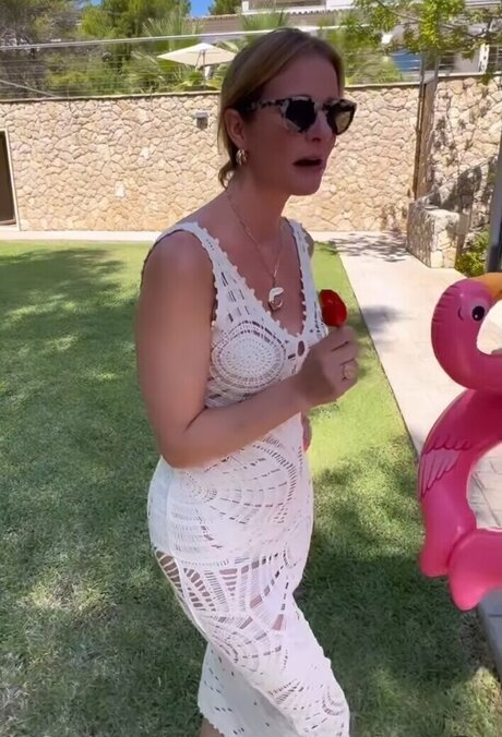 精子オンリーファン ポルノ 画像