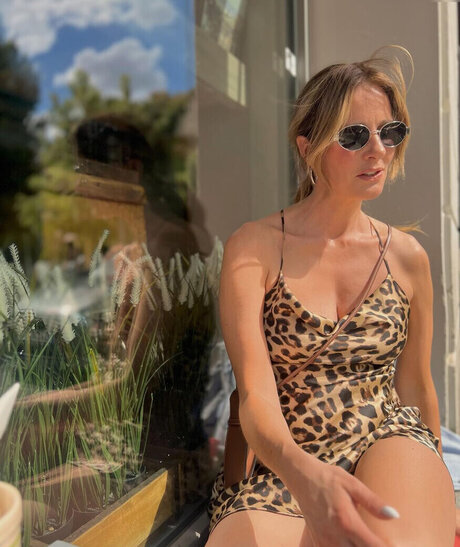 小さいチンポのシーメールオンリーファンズ xxx 画像