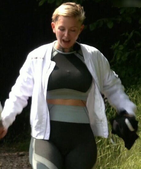 異人種間XXX オンリーファンズ エロチック 写真