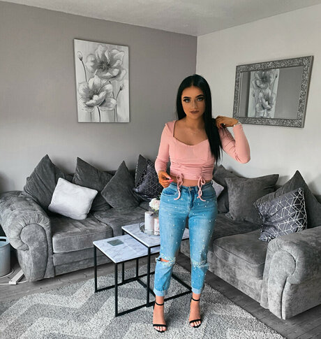 黒檀BDSMオンリーファンズ ホットセクシー ギャラリー