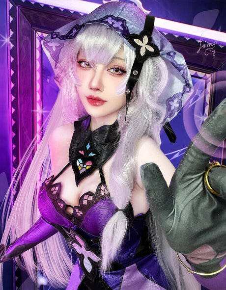 Faixvey ポルノモデル 画像