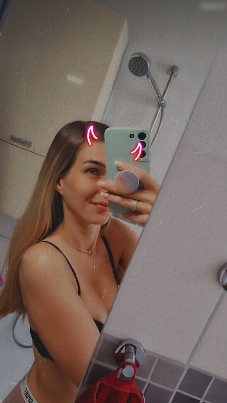 its sunny93 裸モデル 写真