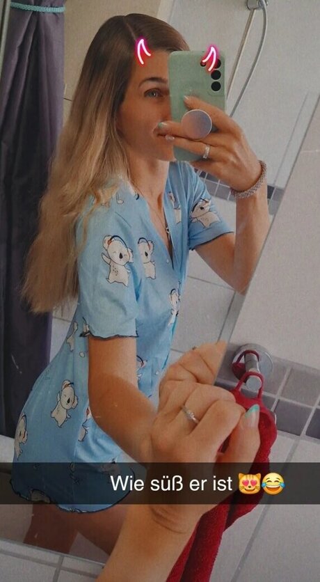 メコスジのオンリーファンズ 無料セクシー 画像