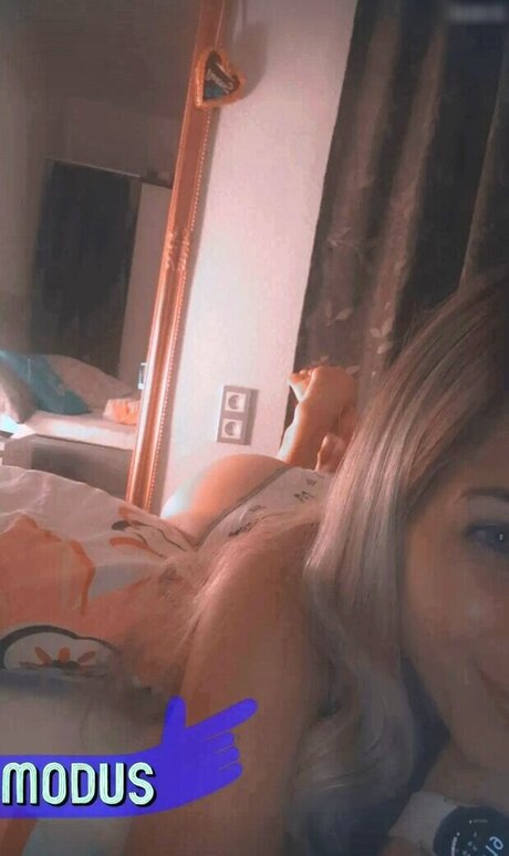 コスプレ ヘンタイ オンリーファンズ アートヌード 画像