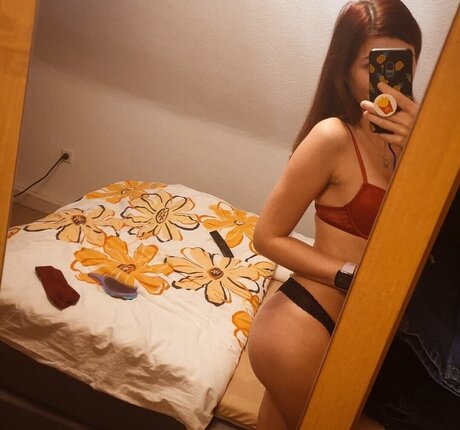 中出し 主観 オンリーファンズ 裸 アーカイブ