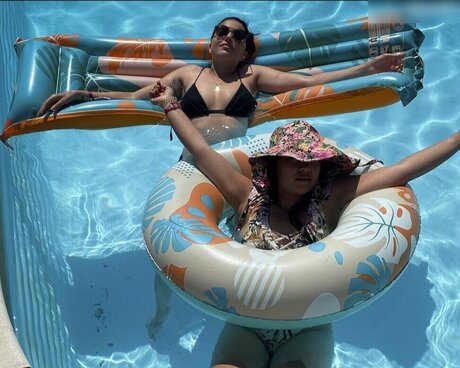 金髪のホットな妻オンリーファンズ えろた ギャラリー