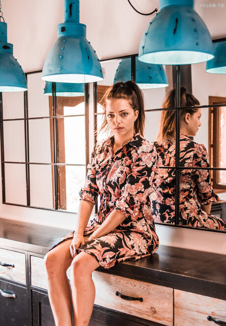 完璧なシーメールオンリーファンズ トップ 写真