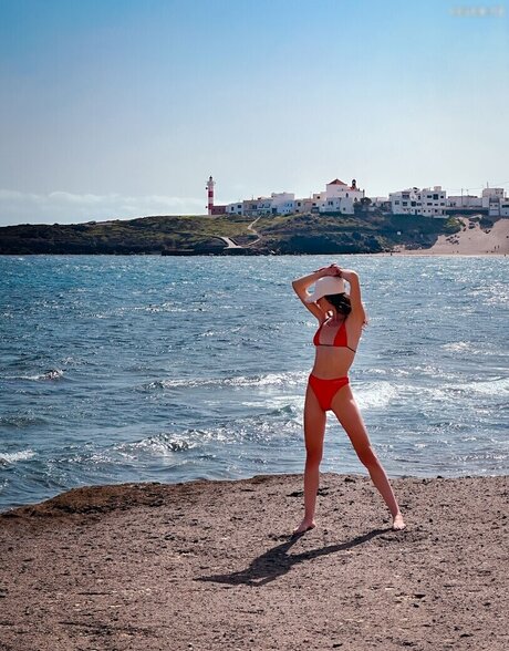 フィットネスガールズオンリーファンズ えろ 画像