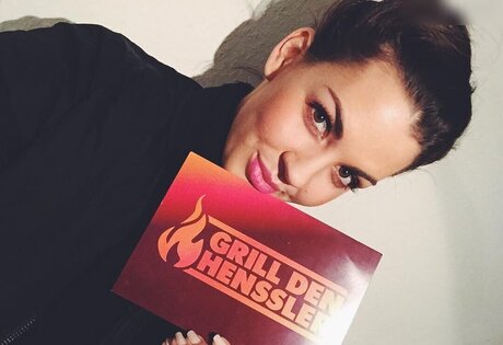 Anna Lea Mende アートスター 画像