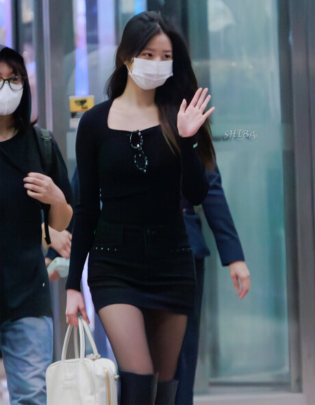 Jang Won young ポルノモデル 画像