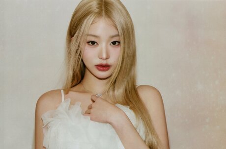 ボディビルダーヌードオンリーファンズ アート裸 ギャラリー