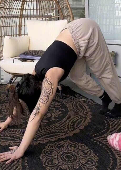 Wavy Brin ヌードのポルノスター 画像