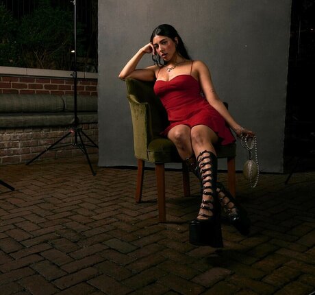 Pom Pom Squad 美しいポルノスター 写真