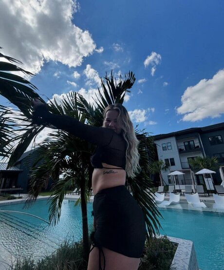 Toriebeltrame ヌードスター 写真