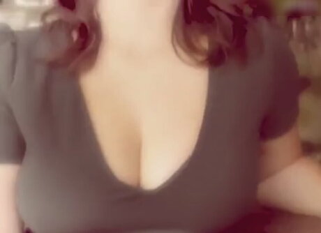 金髪の筋肉オンリーファンズ ポルノ 写真