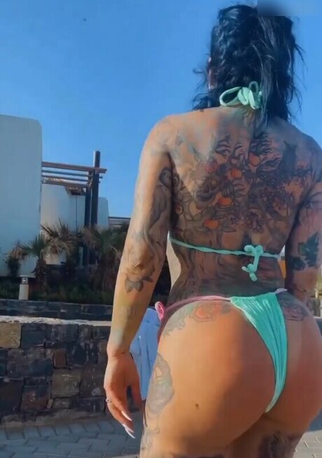 バスルームファックオンリーファンズ セクシー裸 画像