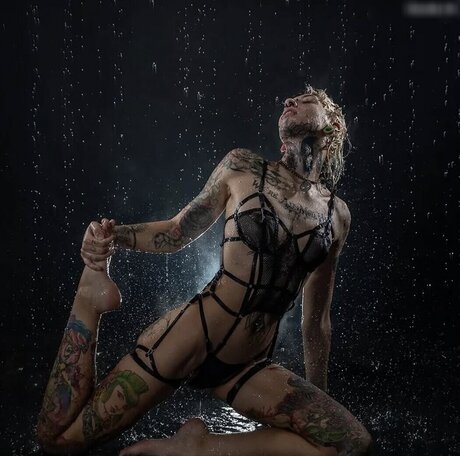 miicky3 0 ポルノモデル 画像