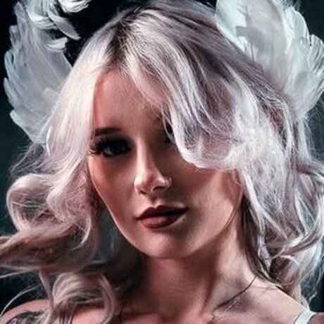 Brewi かわいいポルノスター ギャラリー