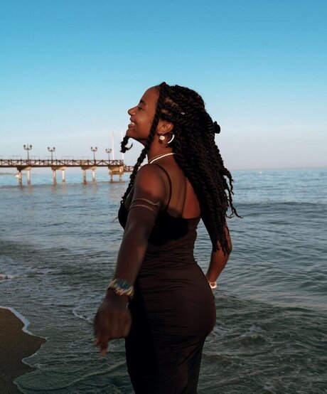 Shaggy Baggy 素敵な女優 写真