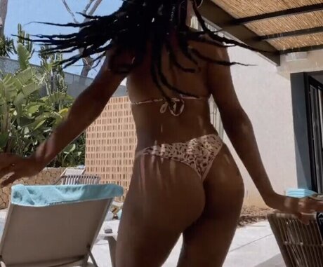 Shaggy Baggy セックス女優 画像