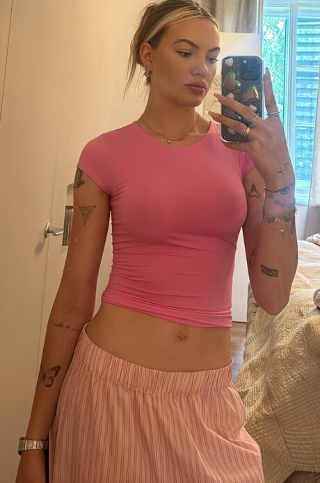 Cheyenne Ochsenknecht セックスポルノスター ギャラリー