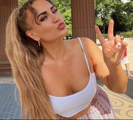 Jana Barca スター 裸 画像