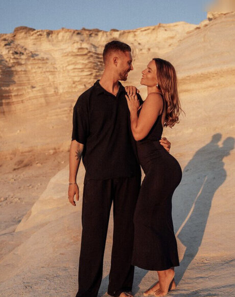 巨尻熟女オンリーファンズ セクシーヌード 写真