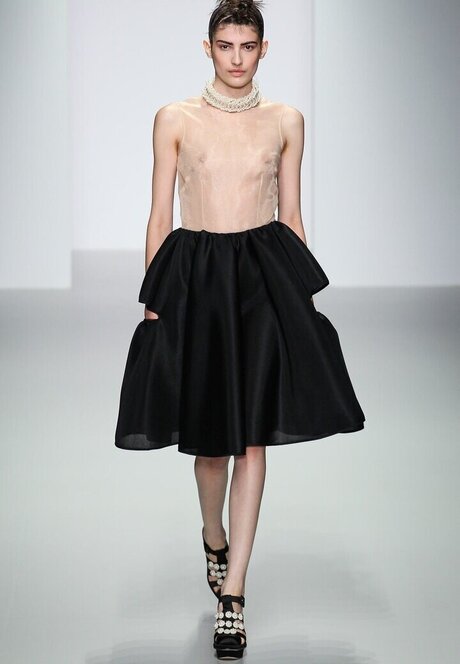 指マン 潮吹き オンリーファンズ xxx 写真