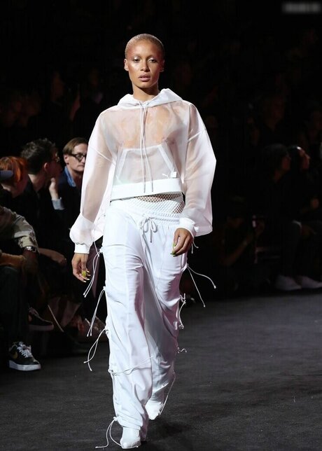 ワークアウト オンリーファンズ HD 写真