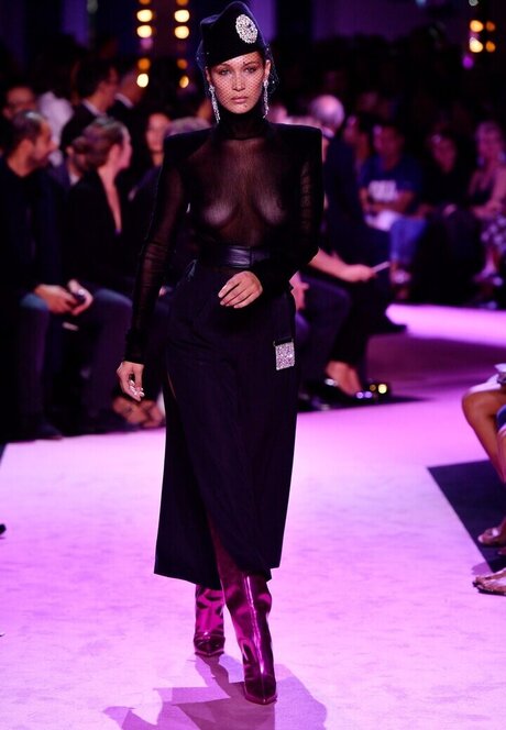 美しいベイビーオンリーファンズ セクシーヌード ギャラリー