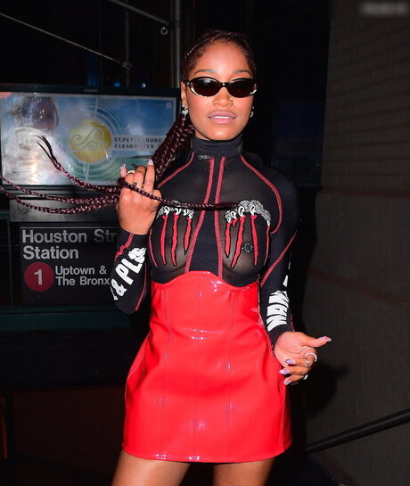 フェラチオ ティーン オンリーファンズ 無料アダルト アーカイブ