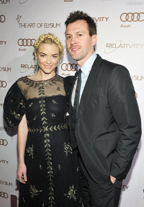 レズビアン乱交オンリーファンズ xxx 写真