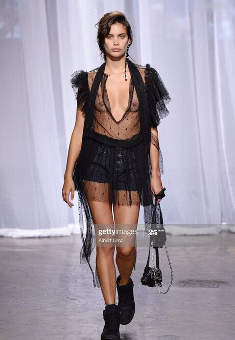 ぽっちゃりファックオンリーファンズ ホットセックス 写真