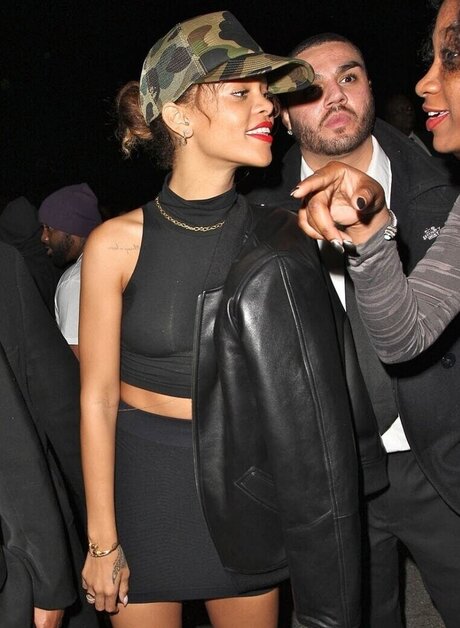 アラブ人妻オンリーファンズ ベスト 写真