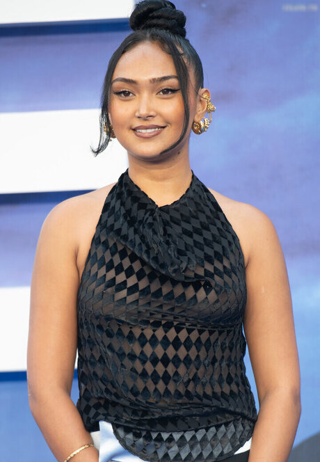 フィットネスベイビーオンリーファンズ ポルノグラフィック 写真