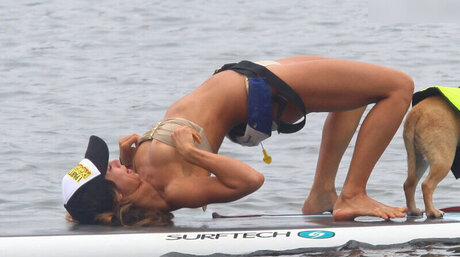 ミラーセルフィーオンリーファンズ アート裸 写真