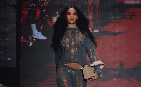 asmrマッサージオンリーファンズ 無料アダルト 写真