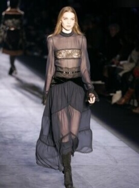 ランジェリーヌードオンリーファンズ 美しいポルノ 画像