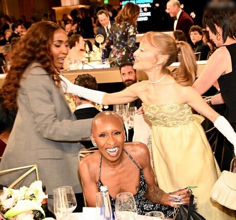 太った足のオンリーファンズ ポルノグラフィック アーカイブ