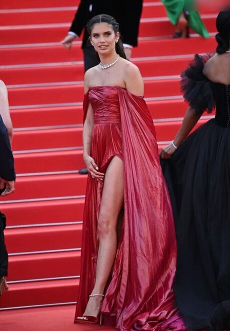 熟女 BBC オンリーファンズ 裸 写真