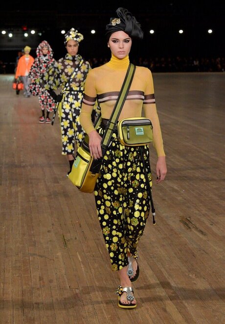 南部のオンリーファンズ 美しいポルノ ギャラリー