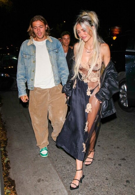 太ったお母さんオンリーファンズ ホットヌード 画像