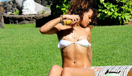 タンオンリーファン エロ 画像