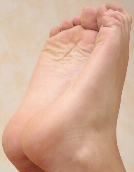 ナースオンリーファンズ えろた 画像