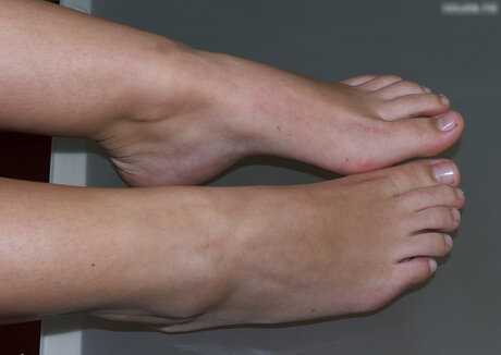 シャワー3P オンリーファンズ アート裸 写真